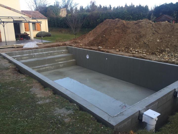 Construction de piscine Montélimar